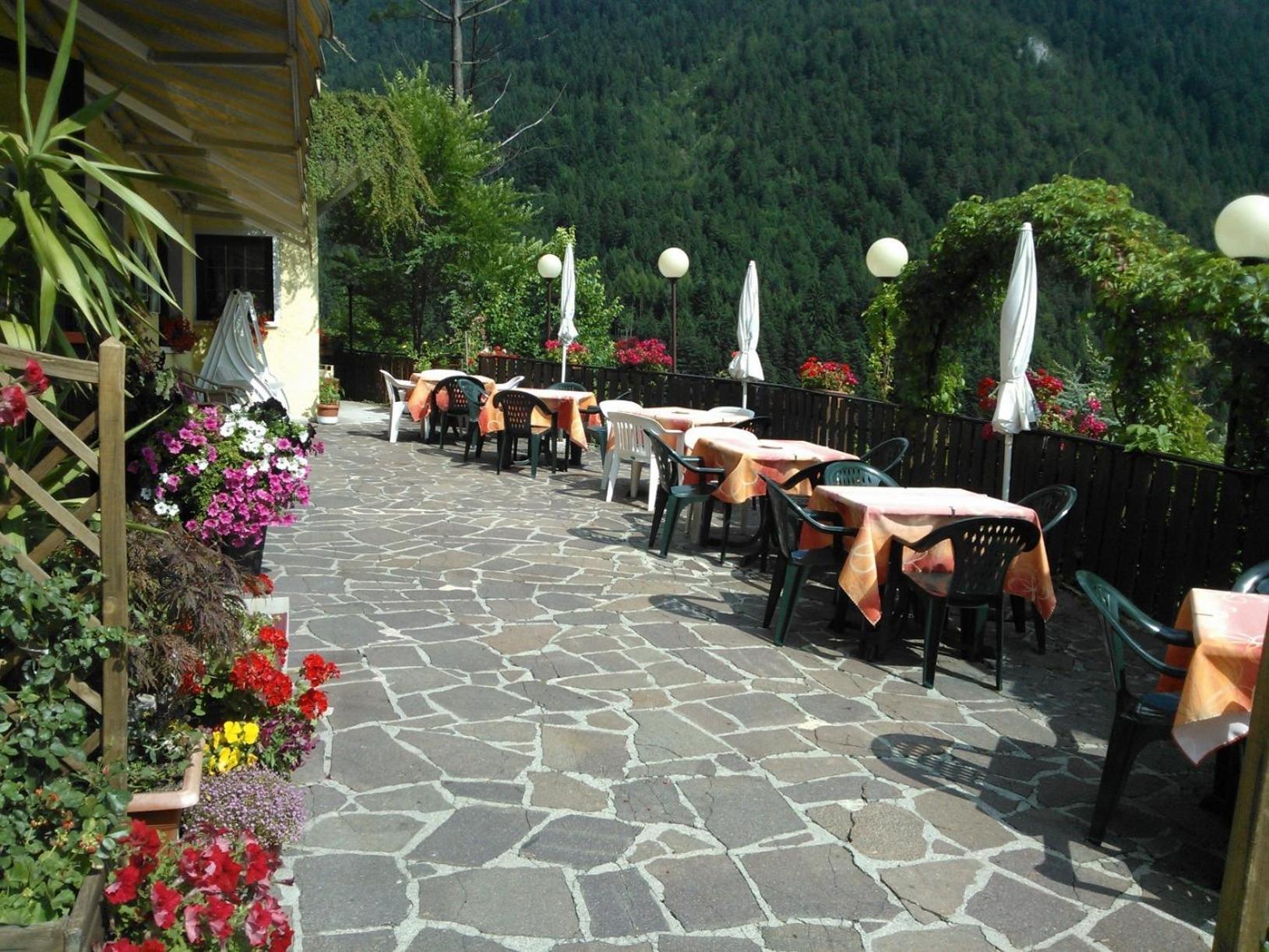 Hotel Aurora Molveno Exteriér fotografie