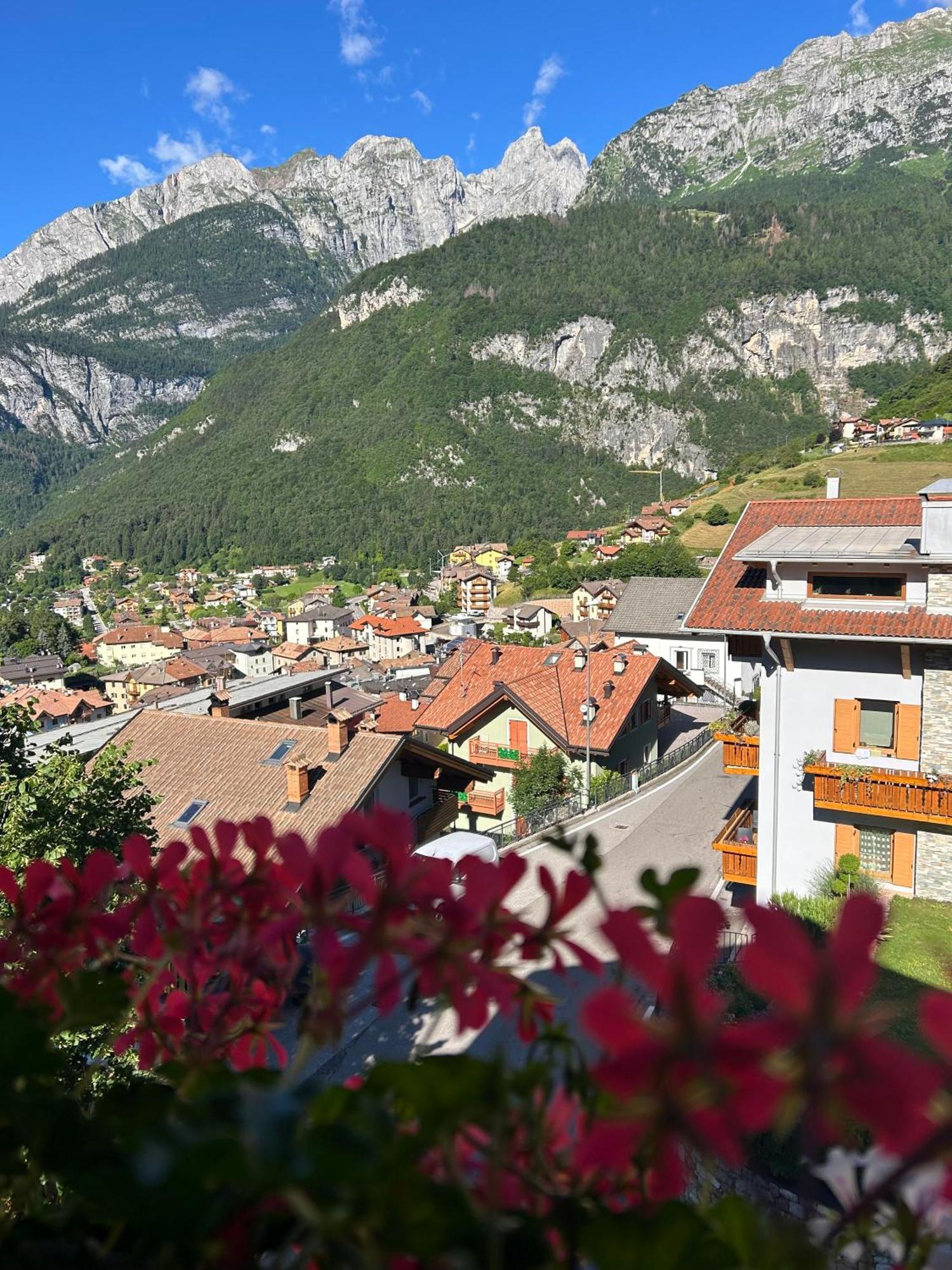 Hotel Aurora Molveno Exteriér fotografie