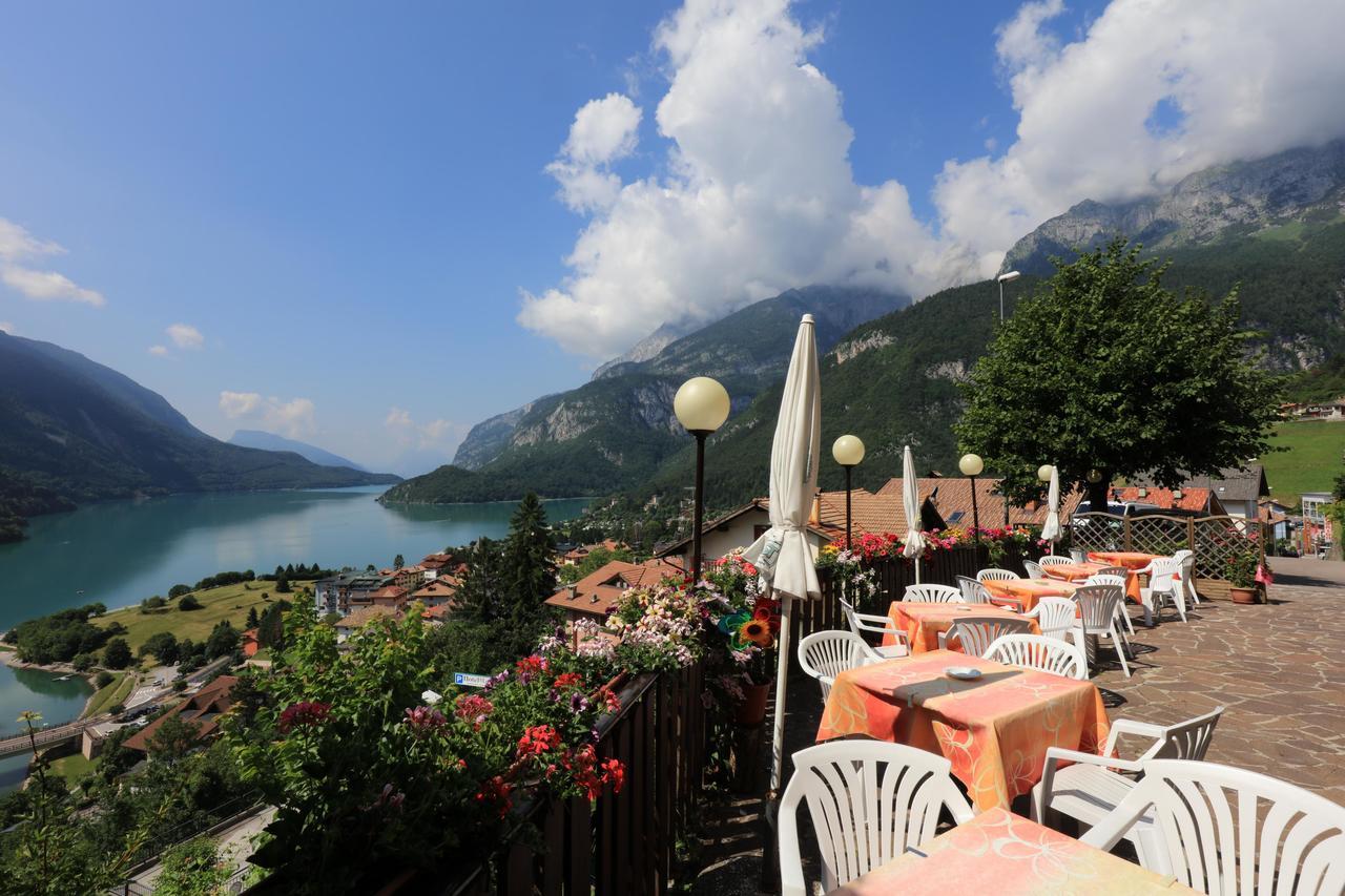 Hotel Aurora Molveno Exteriér fotografie